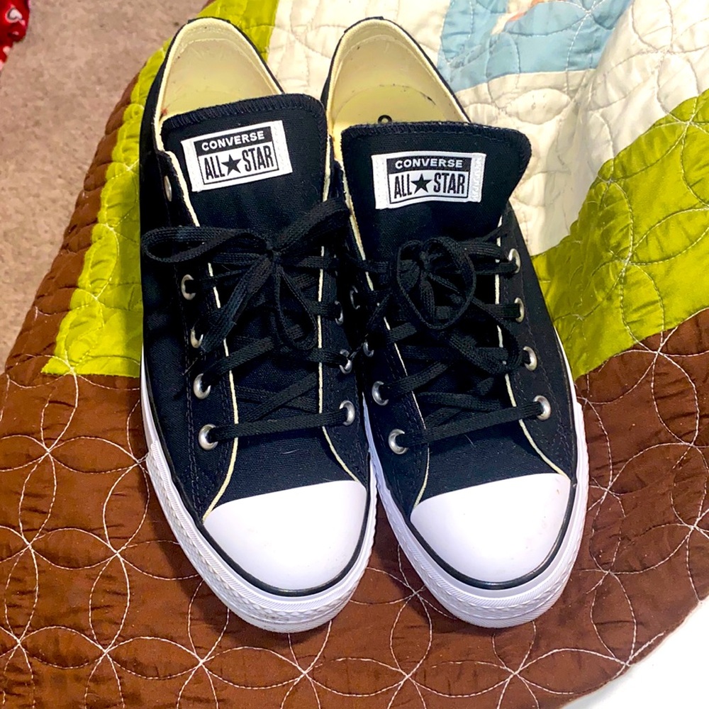 Converse all stars !